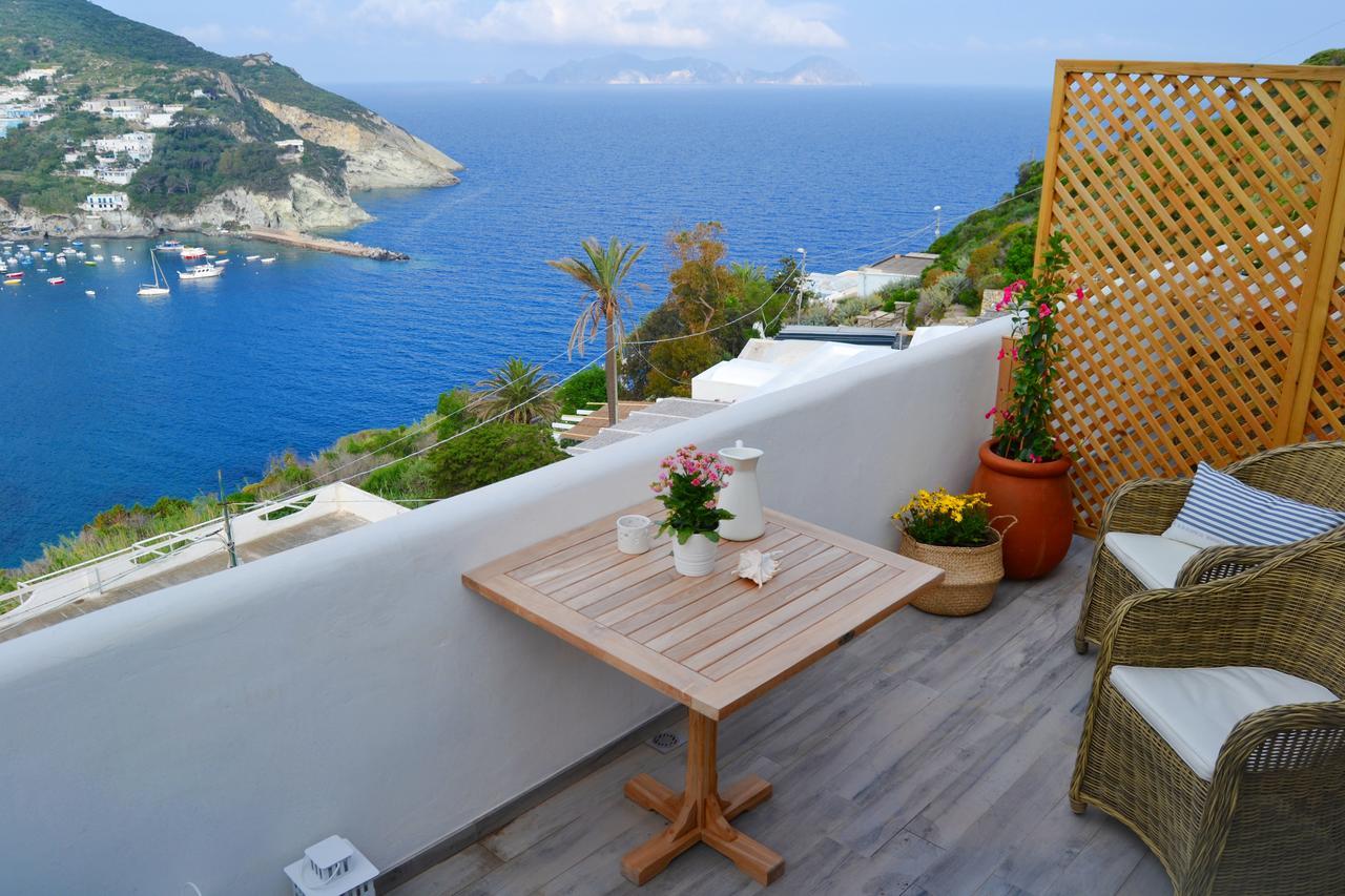 Maridea Casa Vacanza- Le Alcove Sul Mare Suites بونسا المظهر الخارجي الصورة
