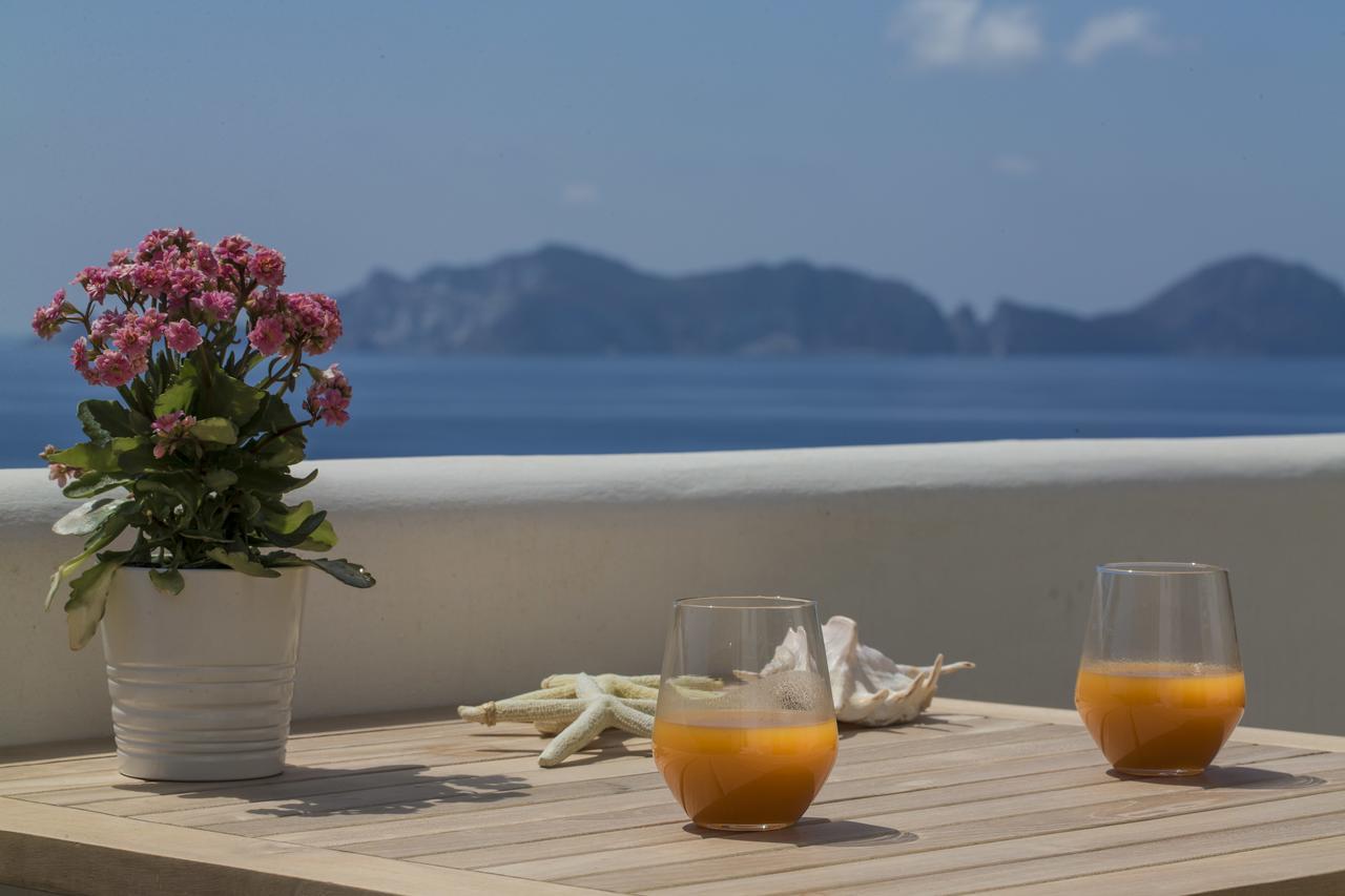 Maridea Casa Vacanza- Le Alcove Sul Mare Suites بونسا المظهر الخارجي الصورة