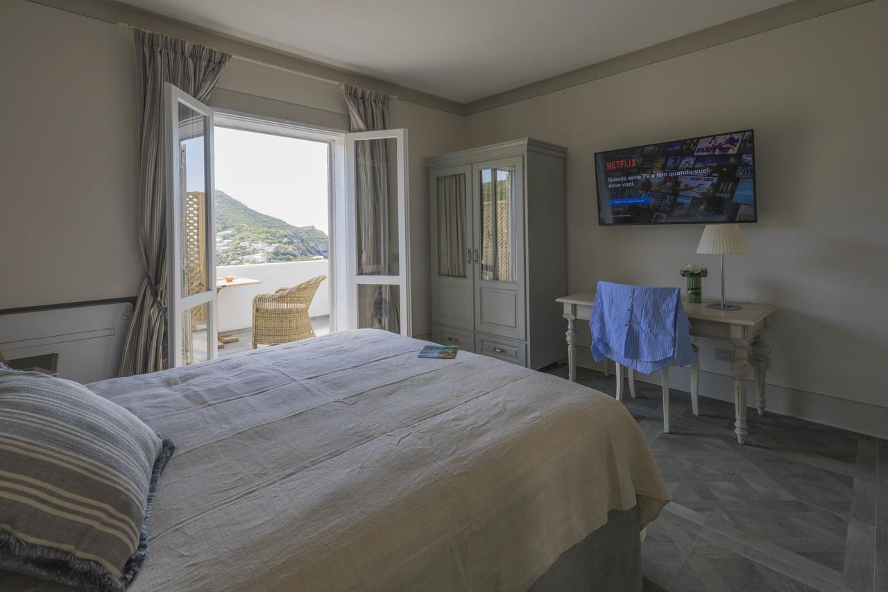 Maridea Casa Vacanza- Le Alcove Sul Mare Suites بونسا المظهر الخارجي الصورة
