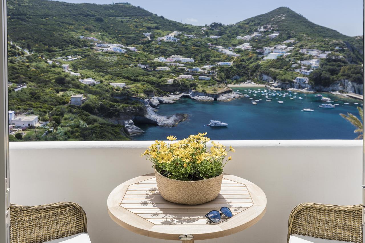 Maridea Casa Vacanza- Le Alcove Sul Mare Suites بونسا المظهر الخارجي الصورة